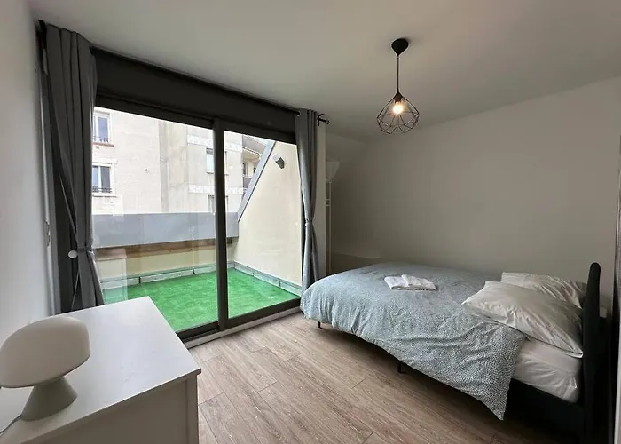 Sydney, Un Avec Terrasse Et Vue Degagee * ריימס